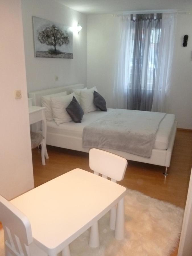 Ferienwohnung House Niko Kaštela Exterior foto